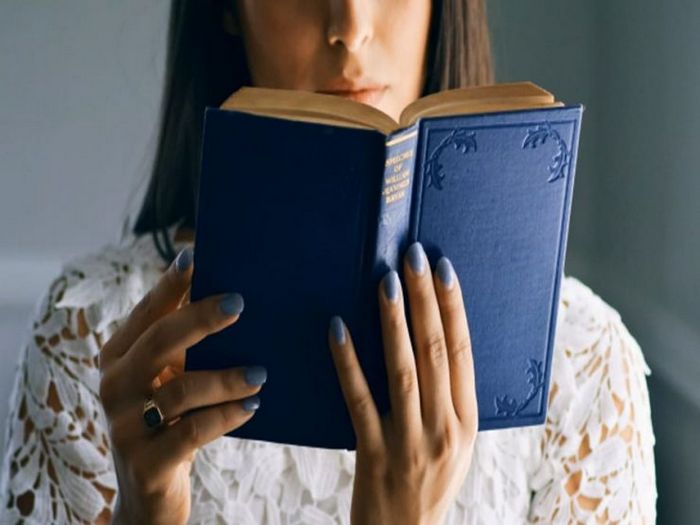 Литературная классика, которую должна прочитать каждая женщина