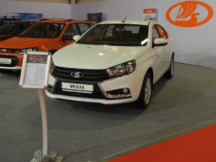 Lada на автосалоне в софии 2017