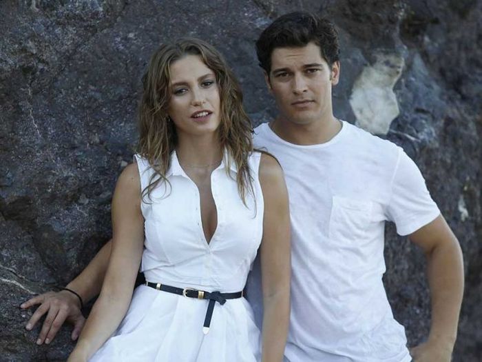 Квартал богатых (медчезир) - турецкий сериал с чаатай улусой