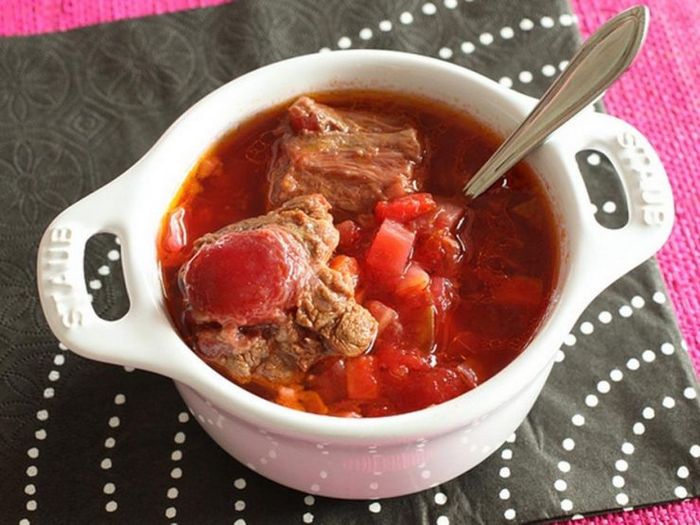 Мясной борщ