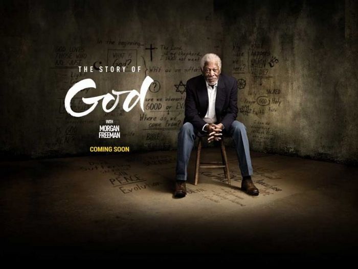 Пирожные с персиком и малиной