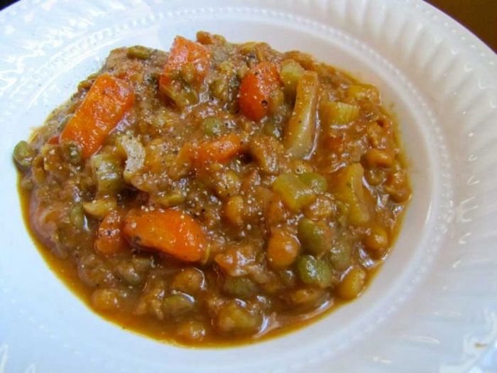 Тушеный горох