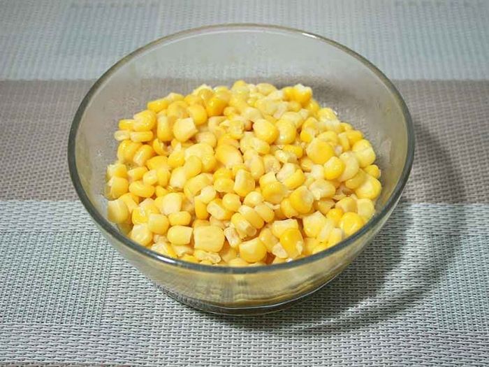 Вареные зерна кукурузы