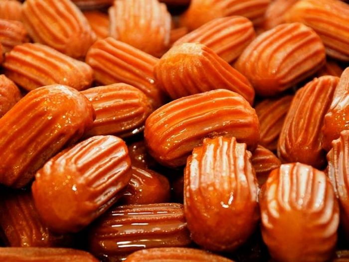 Отварное тесто для толумбички и эклеров