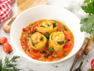 Кабачки с фаршем в мультиварке