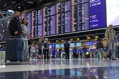 В России предложили платить пассажирам по пять тысяч рублей за задержку рейсов