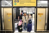 Застрявшим за границей россиянам пришлось покупать билеты на родину за полмиллиона рублей