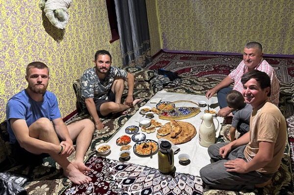 «Ждал чего-то страшного» Афганистан считают опаснейшей страной для туристов. Что об этом говорят побывавшие там россияне?