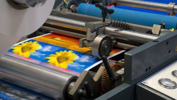 Полиграфические услуги как инструмент визуальной коммуникации