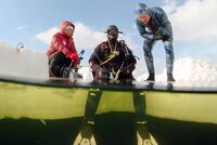 75-летний турист отправился на отдых в Европу, прыгнул с лодки в море и не выжил