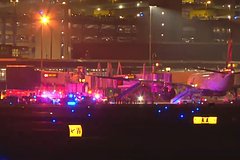 Два десятка пассажиров самолета угодили в больницу после полета в Европу