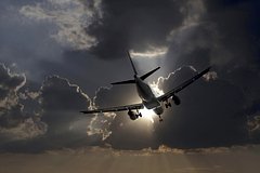 Два российских самолета развернулись в небе и вернулись в аэропорты вылета