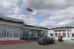 Еще в трех российских аэропортах ввели ограничения на полеты Еще в трех российских аэропортах ввели ограничения на полеты