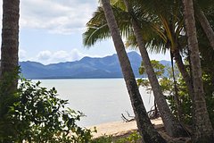 Юному туристу приставили к голове пистолет и ограбили в тихой рыбацкой деревне