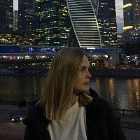 На Эльбрусе оборвалась канатная дорога. Люди разбились о камни На Эльбрусе оборвалась канатная дорога. Люди разбились о камни