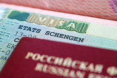 Посольство Германии разъяснило ситуацию с выдачей виз россиянам Посольство Германии разъяснило ситуацию с выдачей виз россиянам