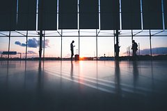 Работу российского аэропорта временно ограничили