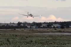 Раскрыты подробности о совершившем посадку с отвалившимся колесом российском самолете