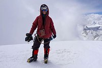 Раскрыты возможные причины кончины застрявшей на горе в Киргизии альпинистки