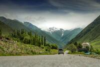 Россиянка назвала главные опасности Узбекистана для психики и фигуры