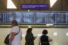 Россиянка подала в суд на авиакомпанию из-за поданного во время задержки рейса салата