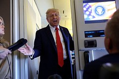 Трамп введет плату за рабочие визы в размере 100 тысяч долларов в год Трамп введет плату за рабочие визы в размере 100 тысяч долларов в год
