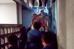 Турист отправился в отпуск на Бали, упал со второго этажа и сломал позвоночник