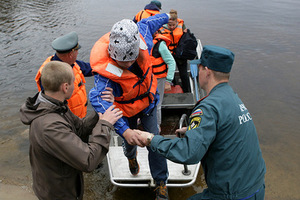 Туристка спасла уходящего под воду ребенка на отдыхе в Азии