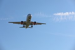 В двух российских аэропортах ограничили полеты