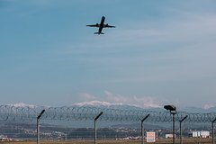 В двух российских аэропортах ввели ограничения на полеты